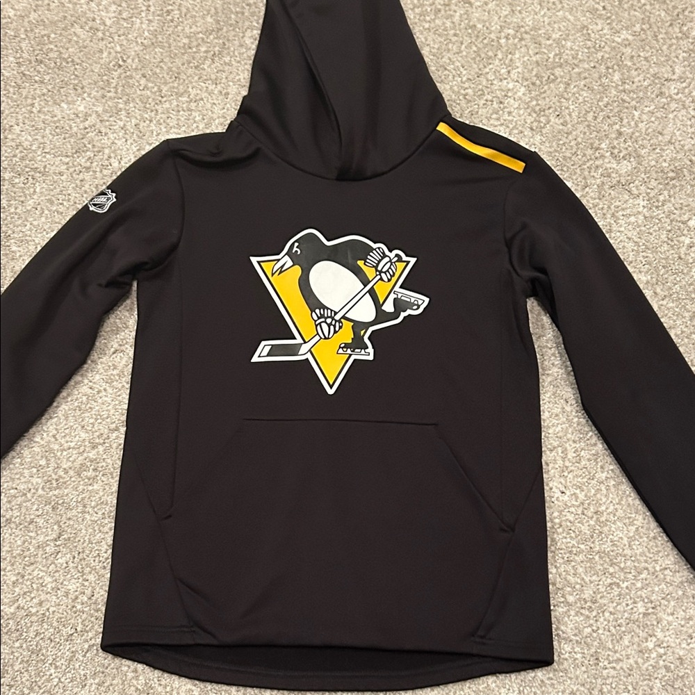 Nhl Pittsburg penguins Black and Yellow Hoodie size medium